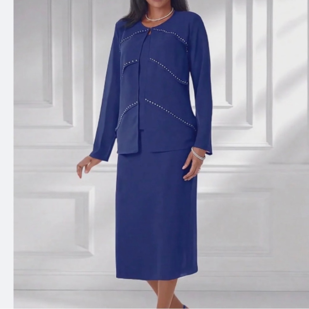 EY Boutique Elegant Blue suit with 3 pc.